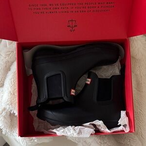 Hunter Classic Black Chelsea Rain Boots